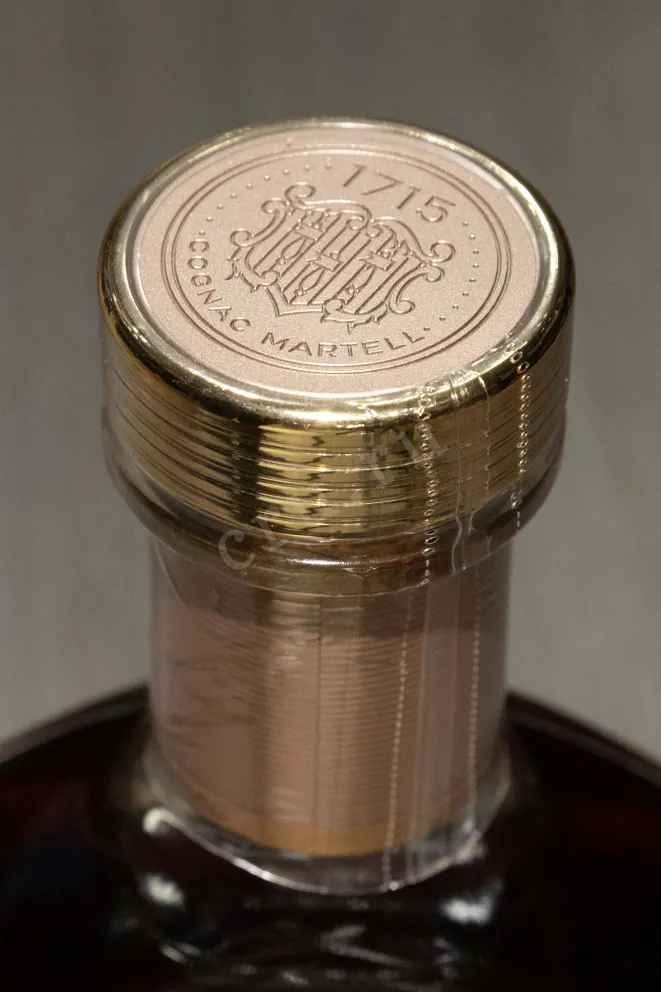 Пробка Martell XO 0.7 л