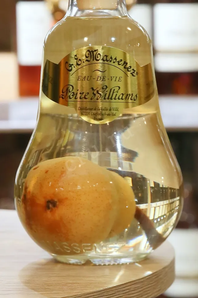 В магазине Крю Профи G.E. Massenez Eau-De-Vie Poire Williams 0.7 л