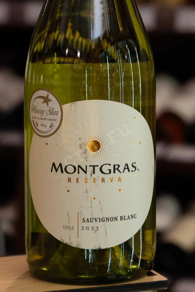 В магазине Крю Профи Montgras Reserva Sauvignon Blanc Leyda Valley DO 2023 0.75 л