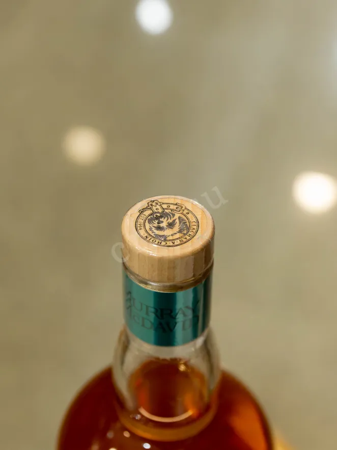 Пробка Murray McDavid Benchmark Glen Garioch 11 Years Old gift box 0.7 л