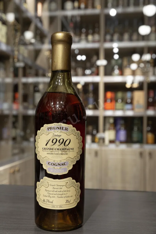 В магазине Крю Профи Prunier Vintage wooden box 1990 0.7 л