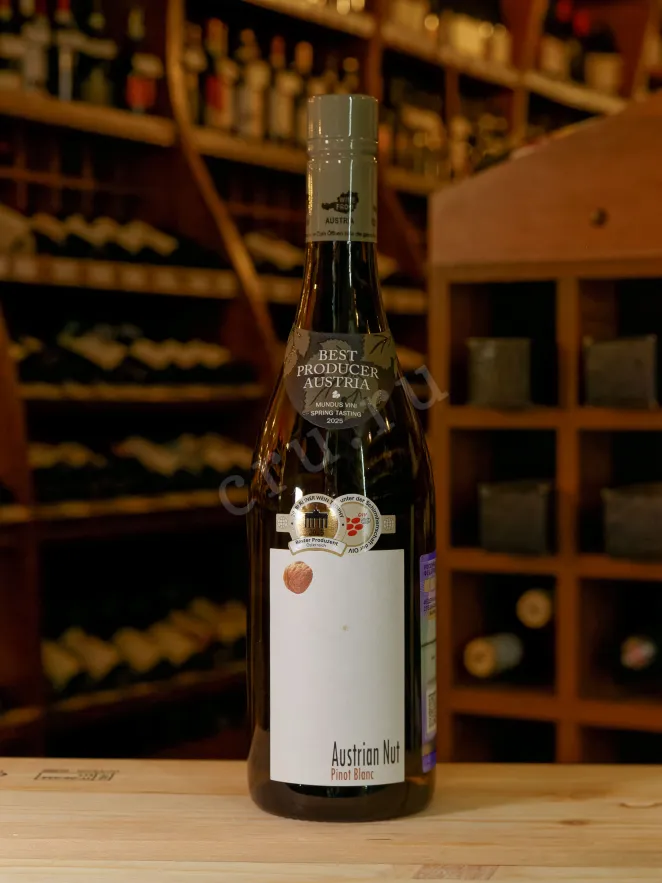 В магазине Крю Профи Weingut R&A Pfaffl Austrian Nut 2024 0.75 л