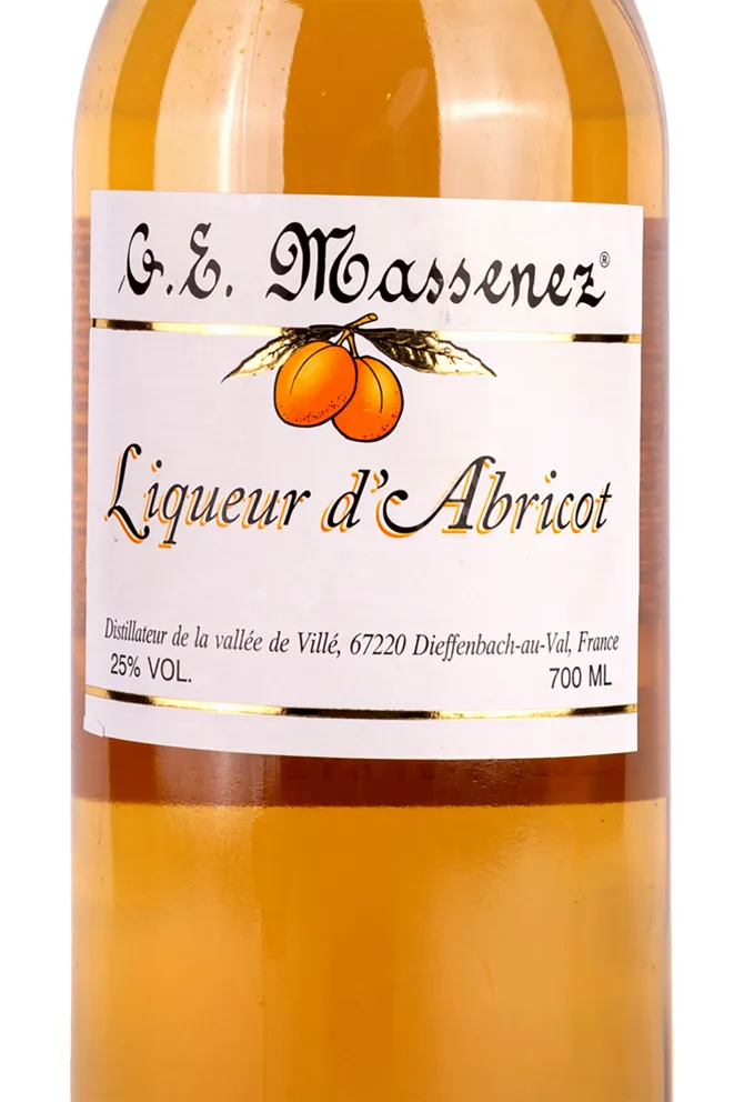 Этикетка Massenez Liqueur d'Apricot 0.7 л