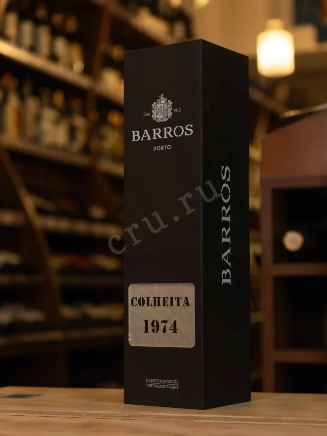 В магазине Крю Профи Barros Colheita in gift box 1974 0.75 л