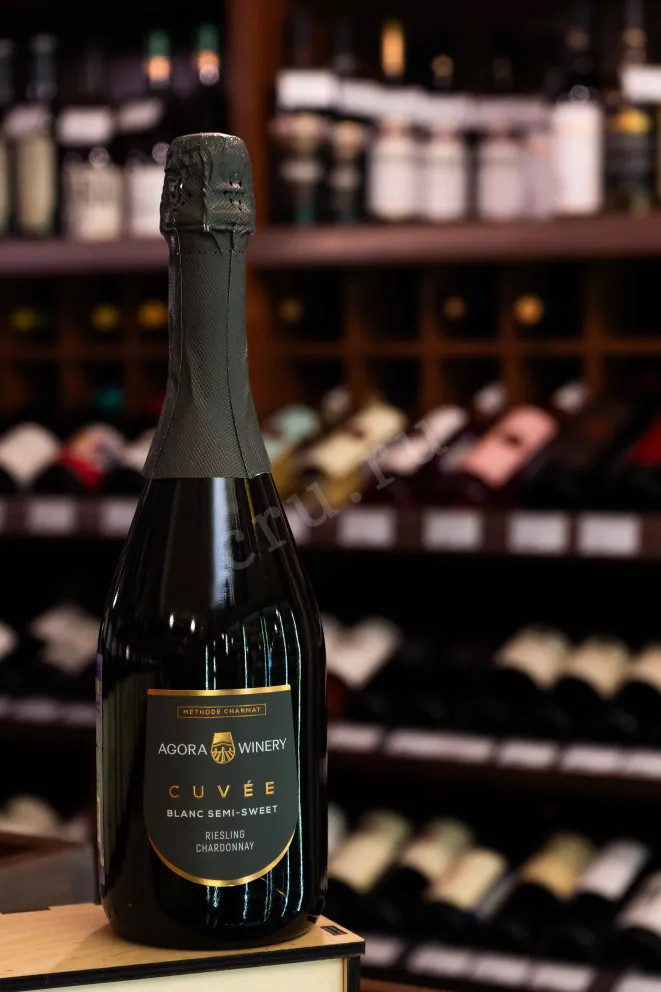 В магазине Крю Профи Agora Cuvee Riesling Chardonnay in gift box 2024 0.75 л