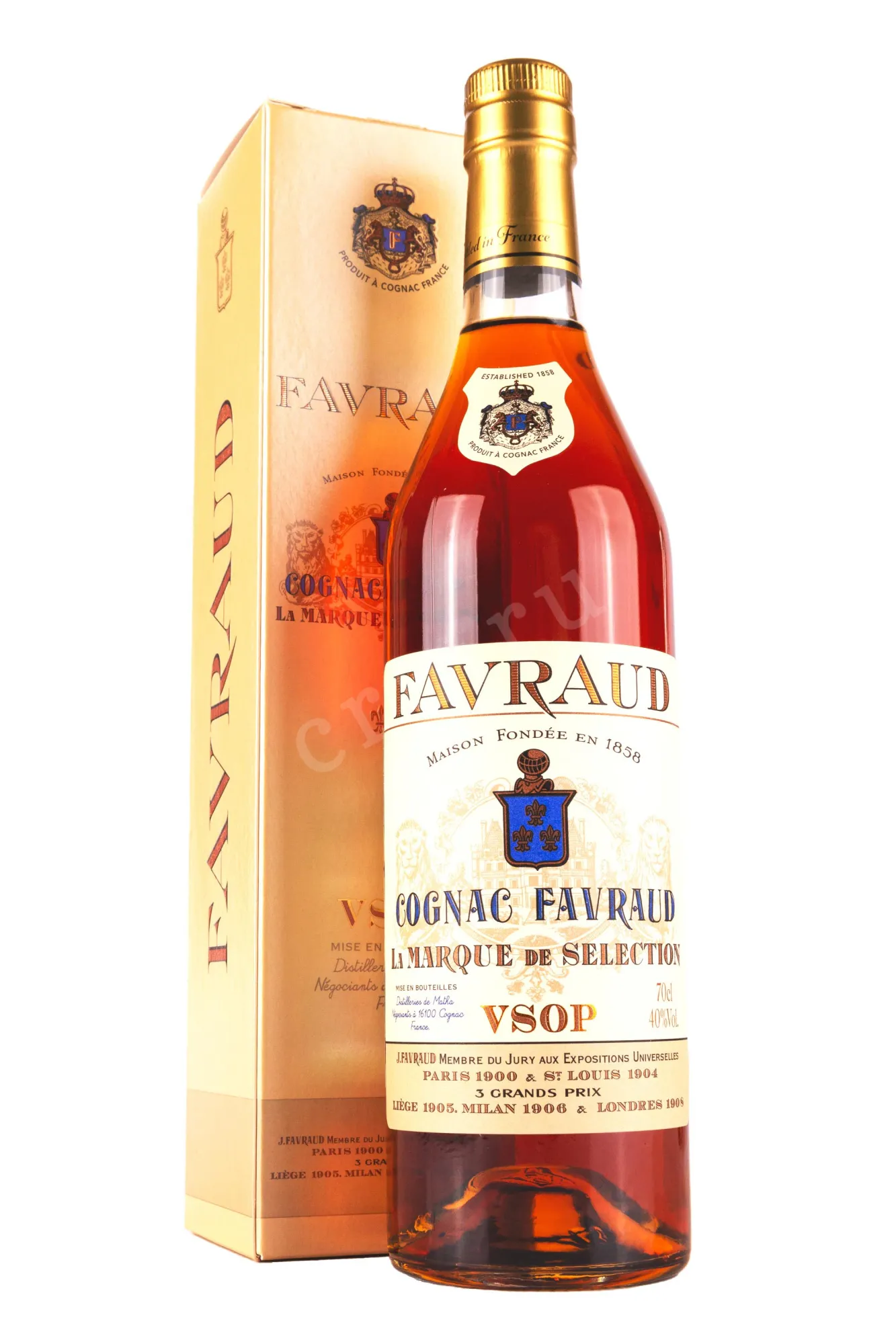 Фото — Коньяк Favraud VSOP in gift box  0.7 л