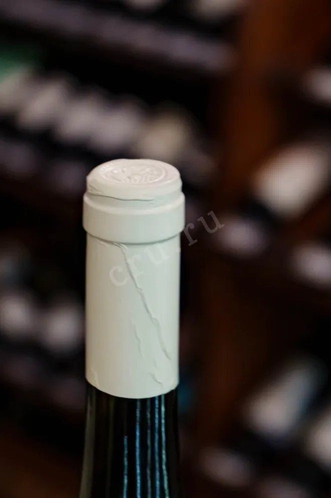 Пробка Julius Treis Riesling Alte Reben Trocken 2023 0.75 л
