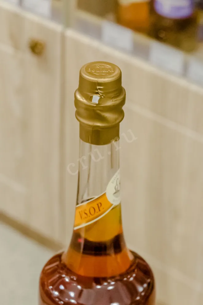 Пробка Boulard VSOP Bourbon Cask Finish Pays d'Auge with gift box 0.7 л