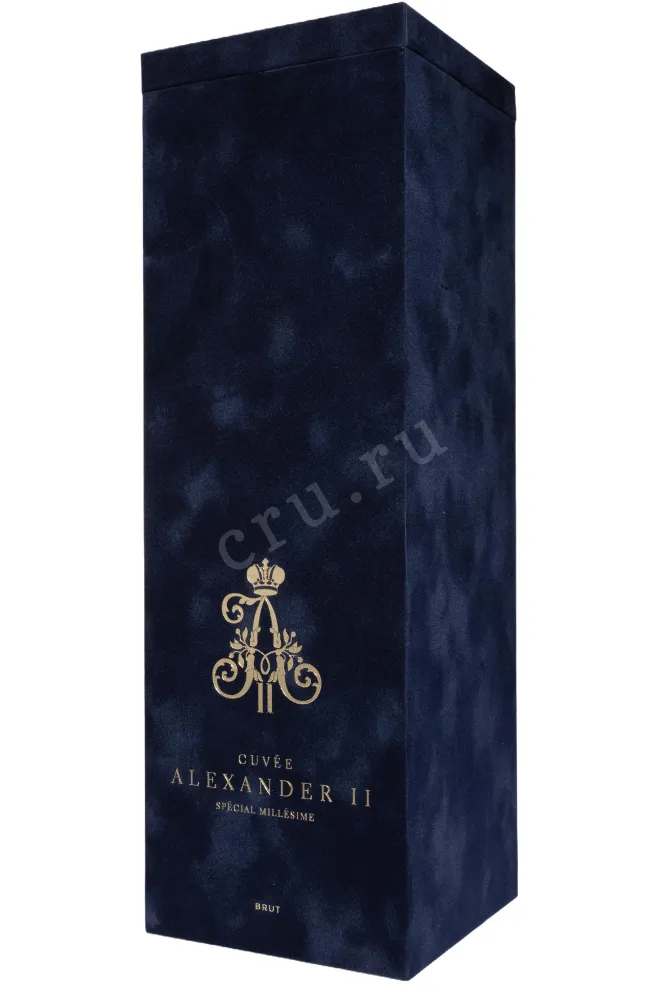 Подарочная коробка Abrau-Durso Cuvee Alexander II in gift box 2022 1.5 л