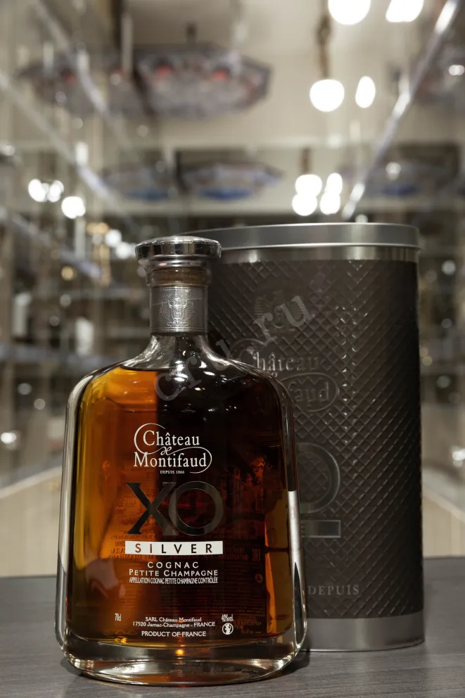 В магазине Крю Профи Chateau de Montifaud XO Silver  0.7 л