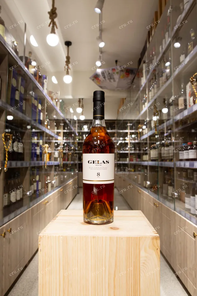 В магазине Крю Профи Gelas Bas Armagnac 8 years gift box 0.7 л