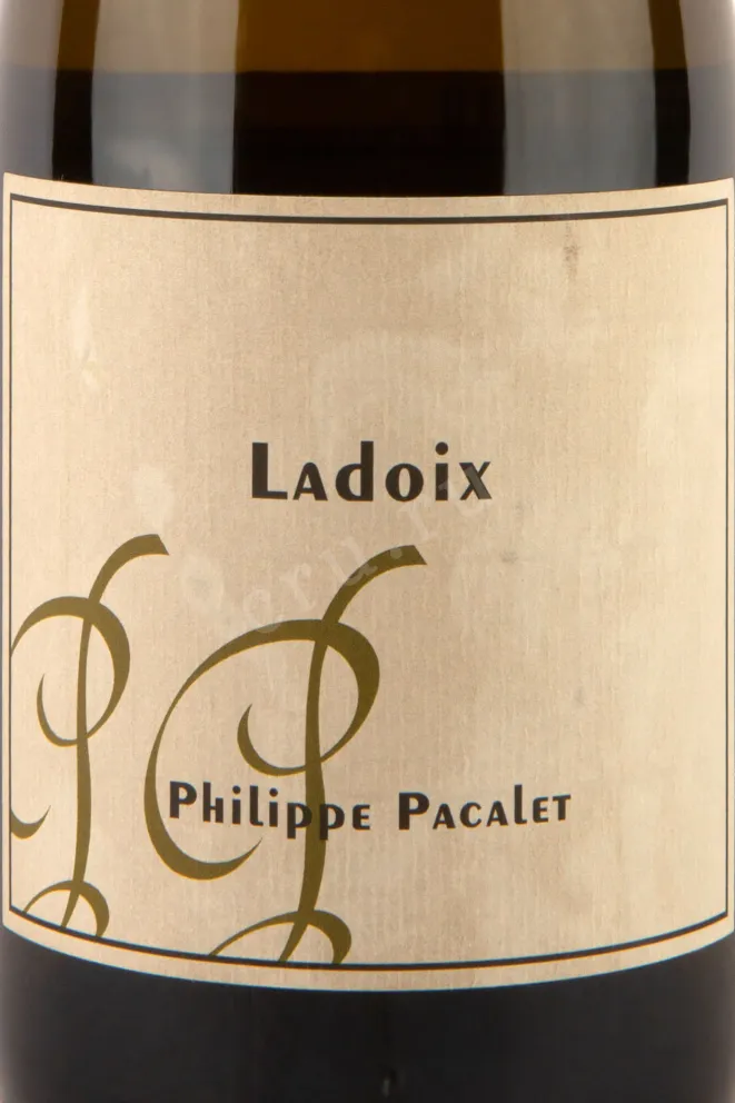 Вино Philippe Pacalet Ladoix 2018 0.75 л
