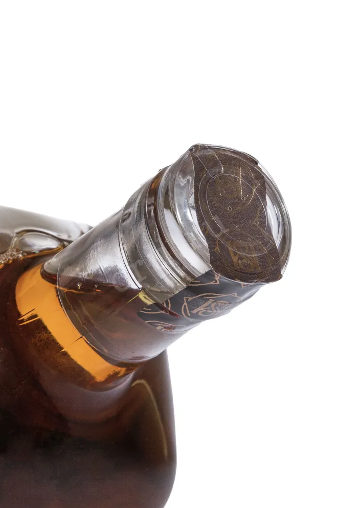 Пробка Spirit Manifest Amarone Cask in gift box 2018 0.7 л