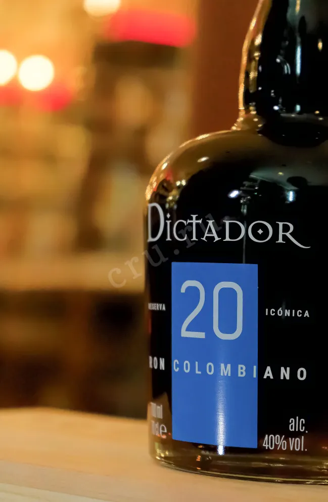 В магазине Крю Профи Dictador 20 years in gift box 0.7 л