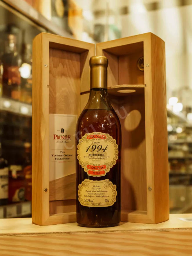 В магазине Крю Профи Prunier Vintage 1994 Borderies AOC in wooden box 1994 0.7 л