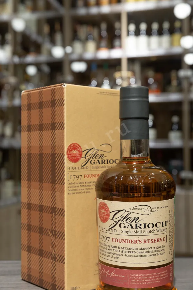 В магазине Крю Профи Glen Garioch 1797 Founders Reserve in gift box 0.7 л
