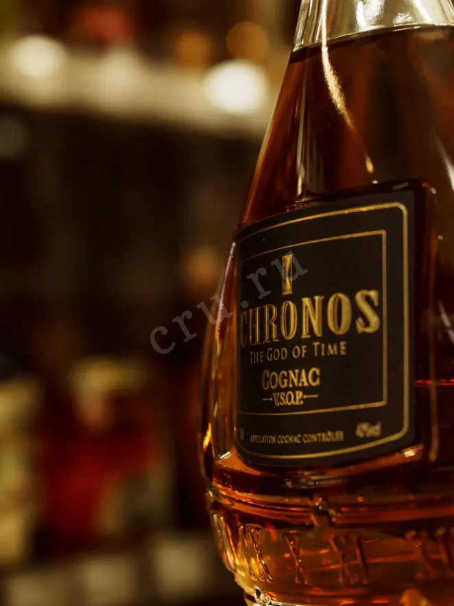 В магазине Крю Профи Chronos XO gift set of 2 bottles in wooden box 0.35 л