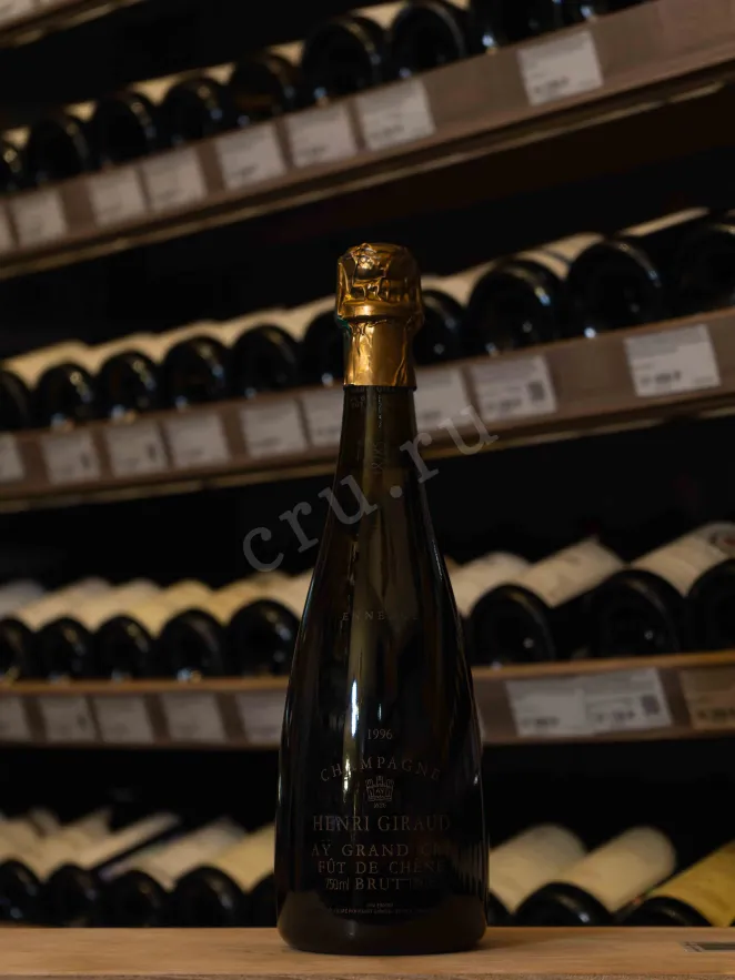 Шампанское Henri Giraud Enneade Collection 1996 0.75 л