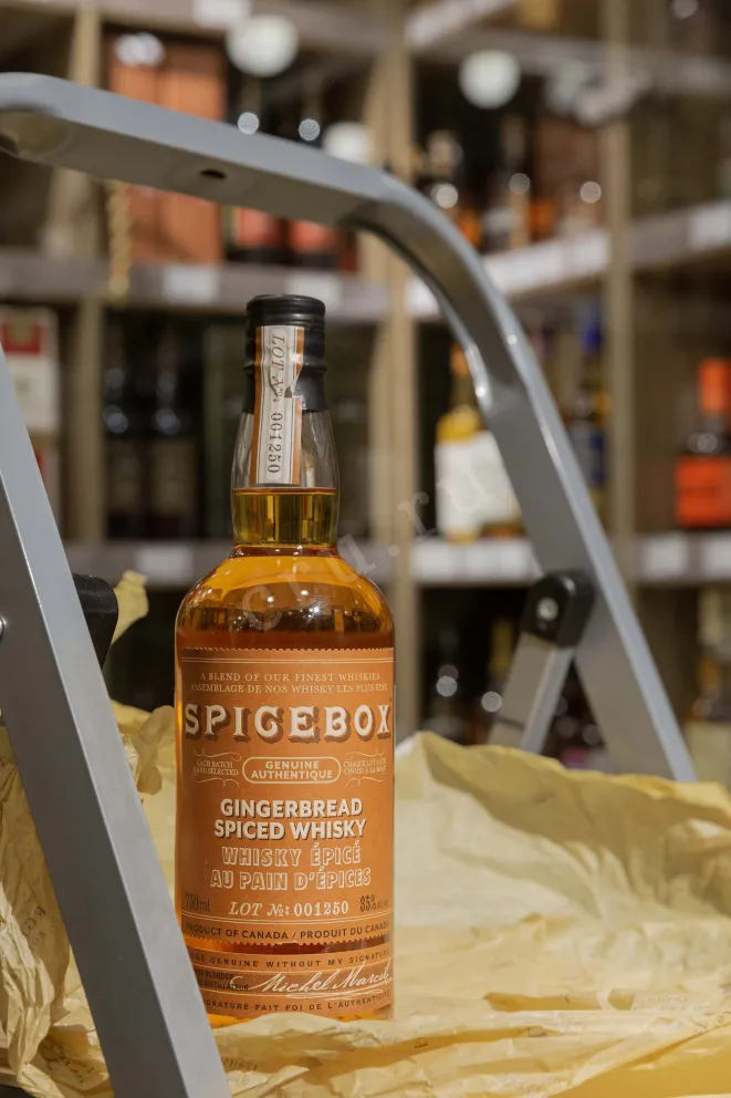 В магазине Крю Профи Spicebox Gignerbread Spiced in gift box 0.75 л