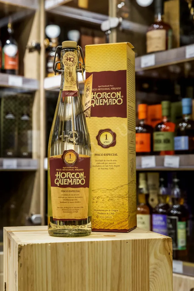 В магазине Крю Профи Horcon Quemado Pisco Especial 1 Ano gift box 0.645 л