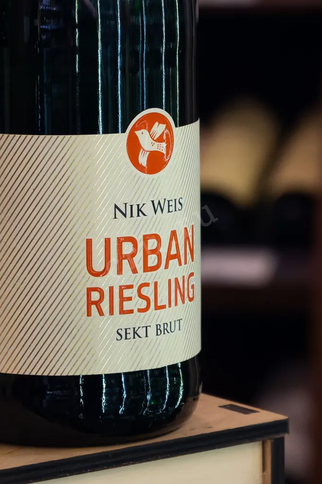 В магазине Крю Профи Nik Weis Urban Riesling Sekt Brut 2022 0.75 л