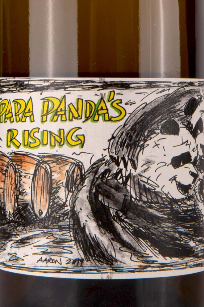 Этикетка Staffelter Hof Papa Pandas Rising 0.75 л