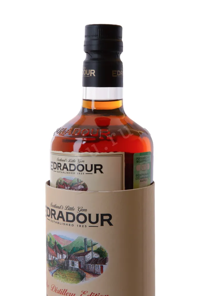 В тубе  Edradour 10 Years Old 2025 0.7 л