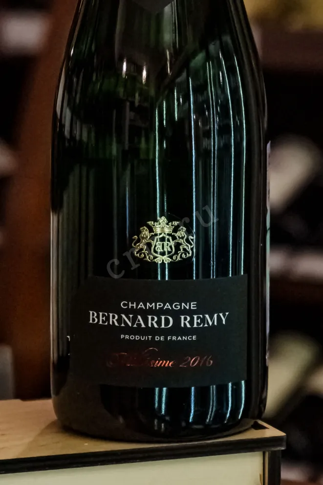 В магазине Крю Профи Bernard Remy Grand Cru with gift box 2015 0.75 л