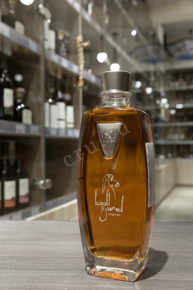 В магазине Крю Профи Leopold Gourmel VSOP decanter 0.7 л