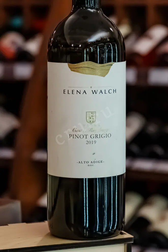 В магазине Крю Профи Elena Walch Pinot Grigio Castel Ringberg DOC 2019 0.75 л