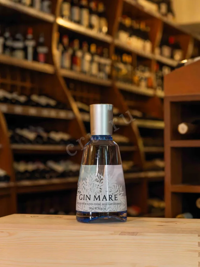 В магазине Крю Профи Gin Mare Medditerian 0.5 л
