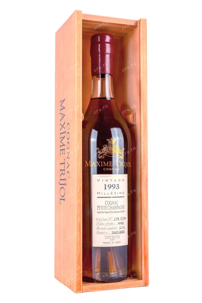 Подарочная коробка Maxime Trijol Vintage Petite Champagne in wooden box 1993 0.7 л