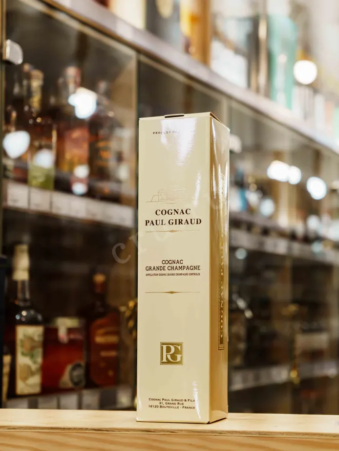 В магазине Крю Профи Paul Giraud VSOP 8 years 0.7 л
