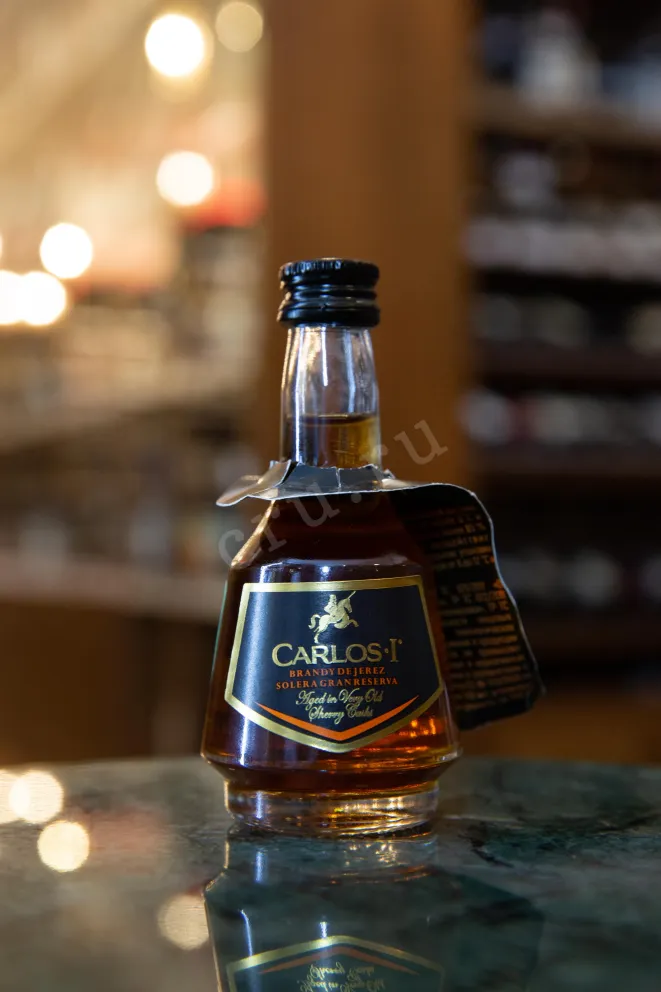 В магазине Крю Профи Carlos I Solera Gran Reserva 0.05 л