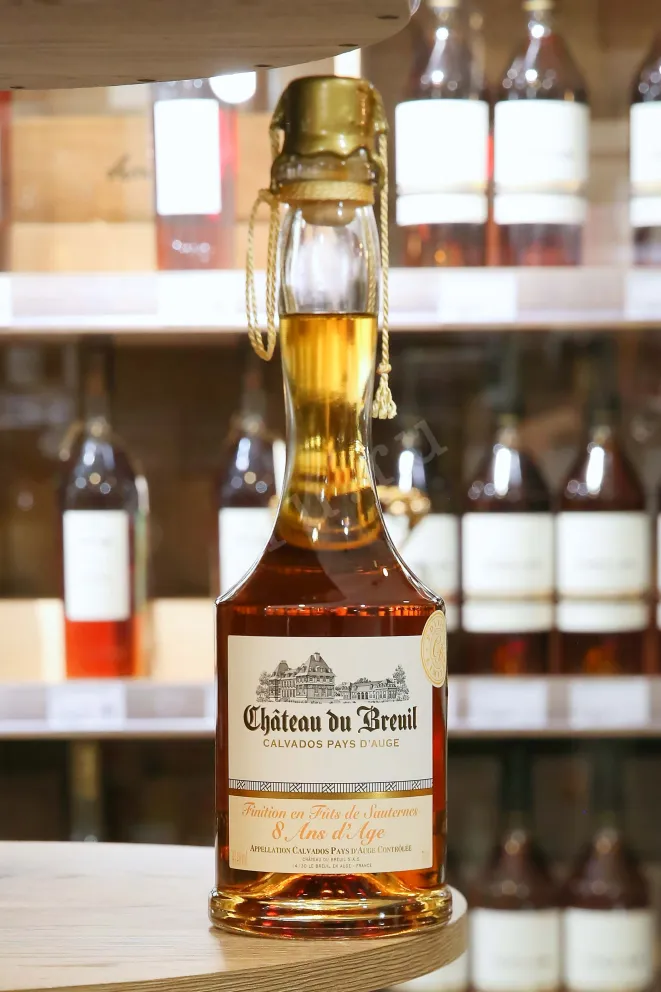 В магазине Крю Профи Chateau du Breuil Finition en Futs de Sauternes 8 Ans d'Age in gift box 0.7 л
