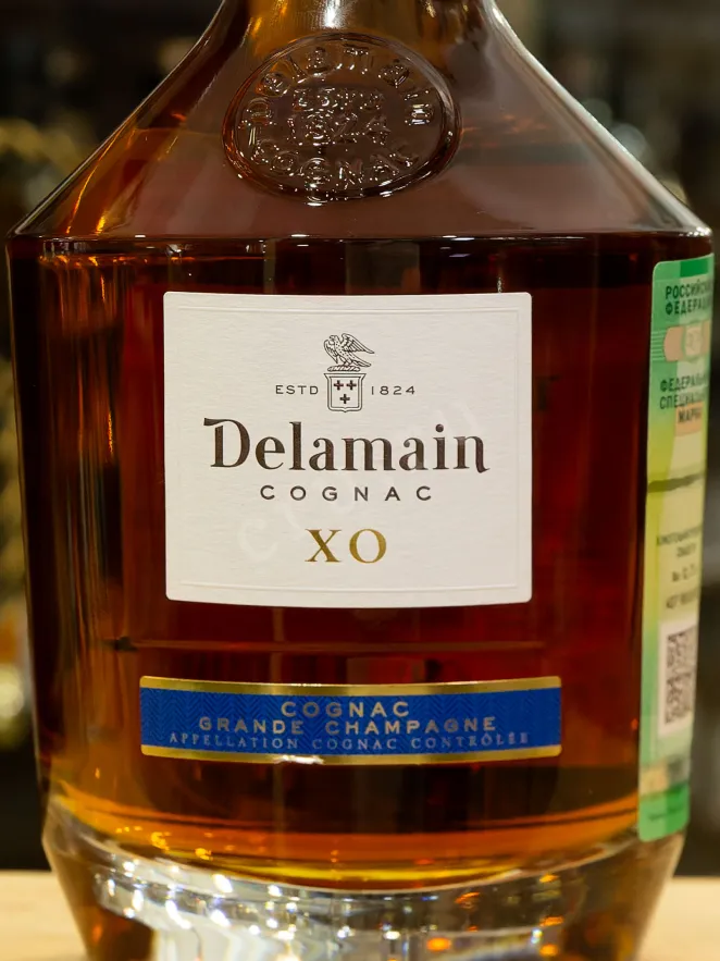 В магазине Крю Профи Delamain XO Grande Champagne in gift box 0.7 л