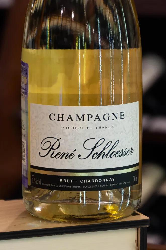 В магазине Крю Профи Rene Schloesser Brut Chardonnay 0.75 л