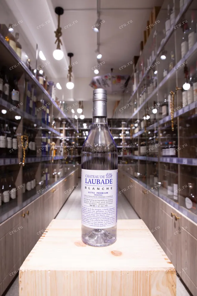 В магазине Крю Профи Chateau de Laubade Blanche 0.7 л