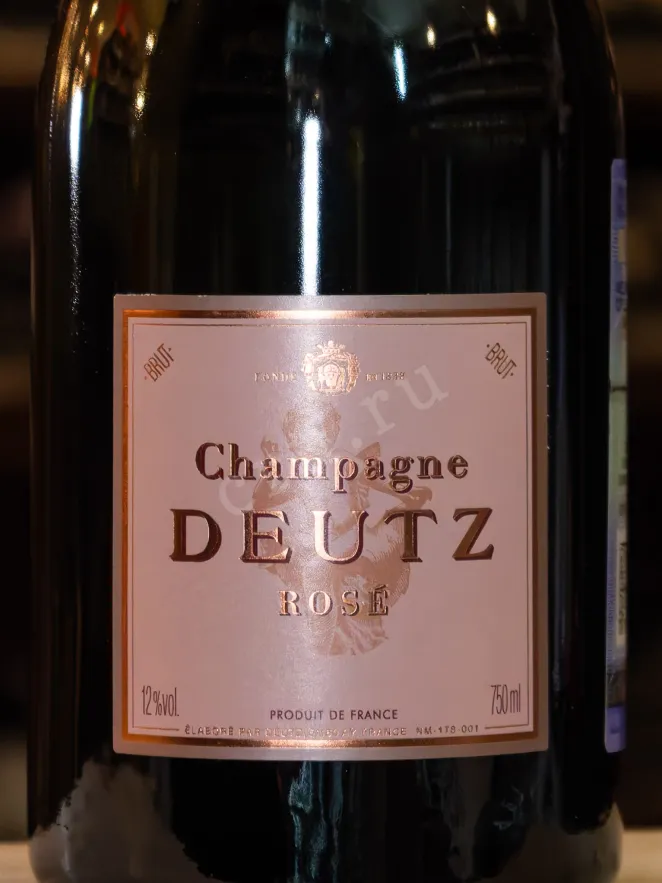 В магазине Крю Профи Deutz Rose in gift box 2020 0.75 л