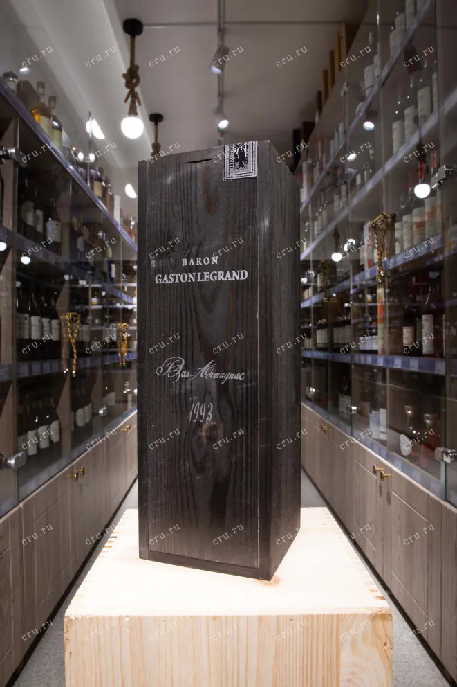 В магазине Крю Профи Baron G. Legrand 1993 0.7 л