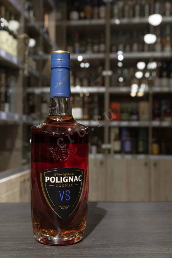 В магазине Крю Профи Prince Hubert de Polignac VS in gift box 0.7 л