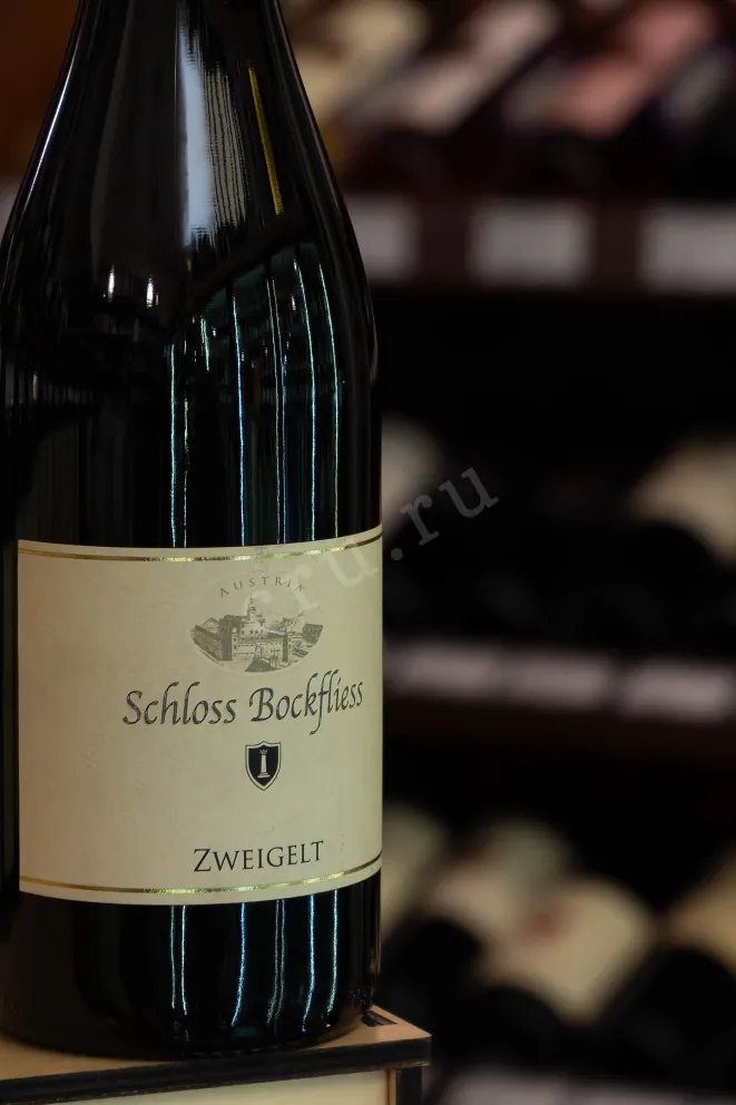 В магазине Крю Профи Schloss Bockfliess Zweigelt 2020 0.75 л