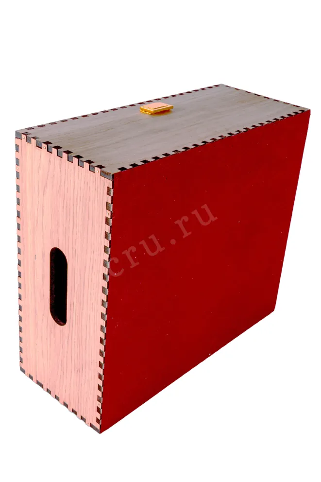 Gift Wooden Box for a Set of Bordeaux Bottles