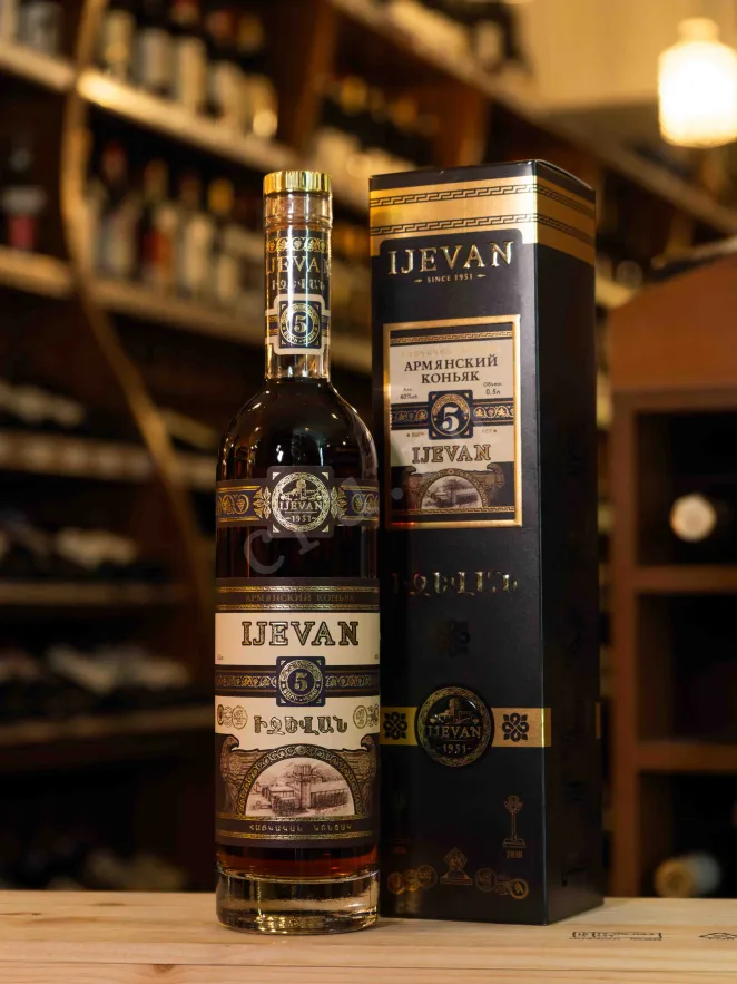 В магазине Крю Профи Ijevan 5 years in box 0.5 л