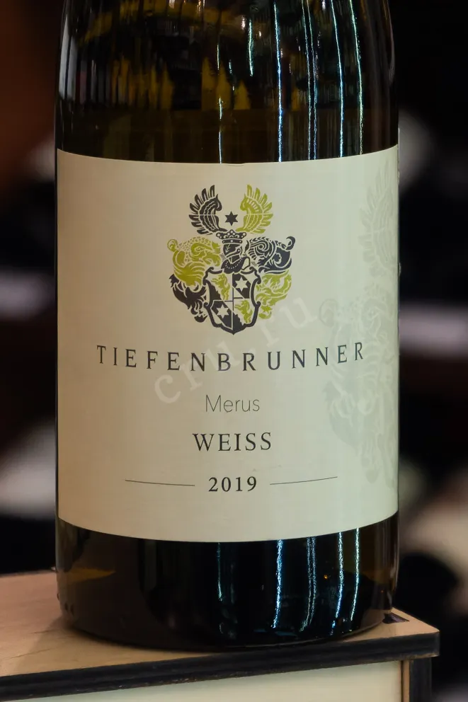 В магазине Крю Профи Tiefenbrunner Merus Sauvignon Blanc 2021 0.75 л