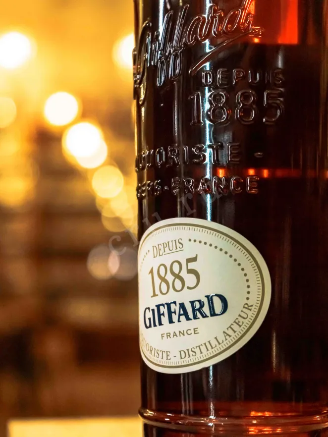 В магазине Крю Профи Giffard Rhebarbe 0.7 л