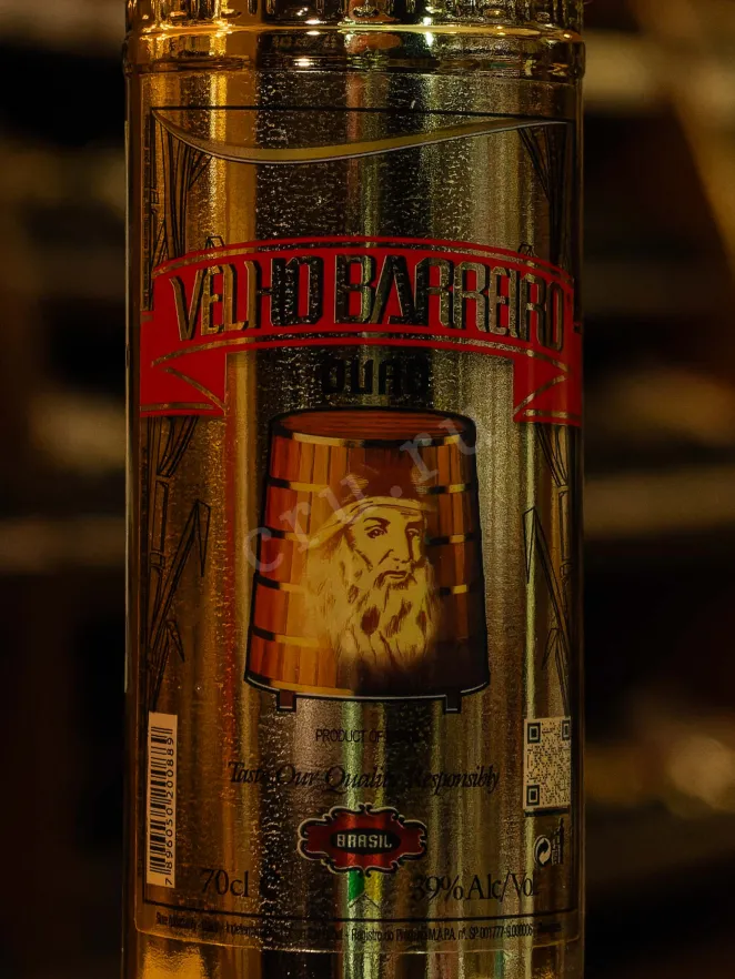 В магазине Крю Профи Velho Barreiro Ouro with gift box 0.7 л
