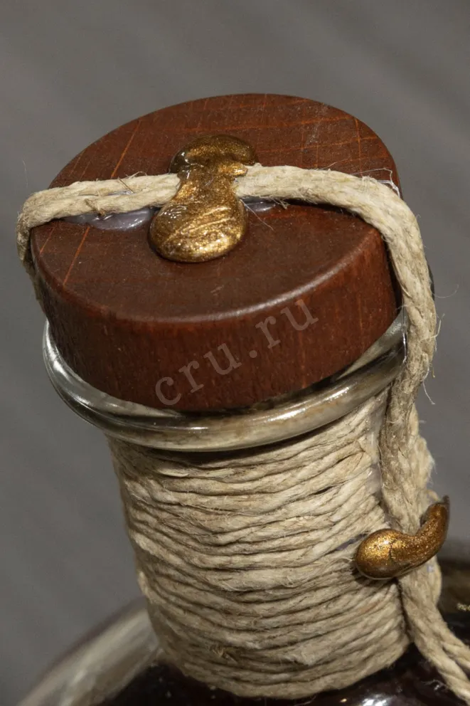 Пробка Chateau de Montifaud XO Millenium 0.7 л