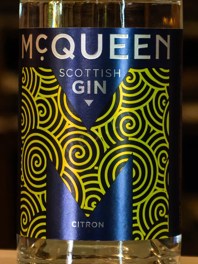 В магазине Крю Профи McQueen Citron 0.7 л