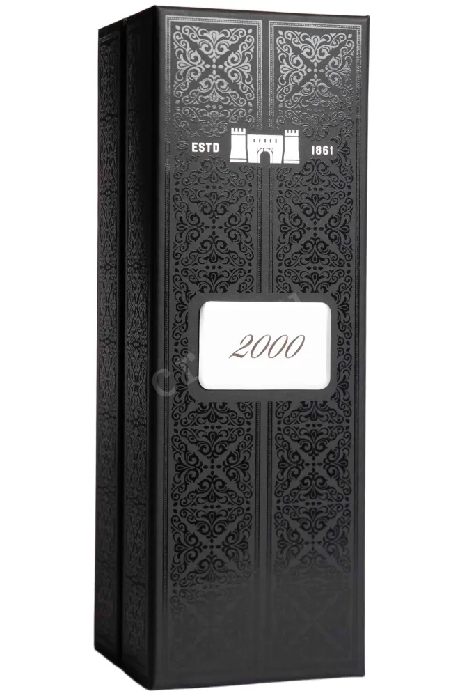 Подарочная коробка Derbend Vintage in gift box 2000 0.7 л